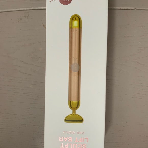 Skin Inc 24k Gold Sculpt Lift Bar - Picture 3 of 3